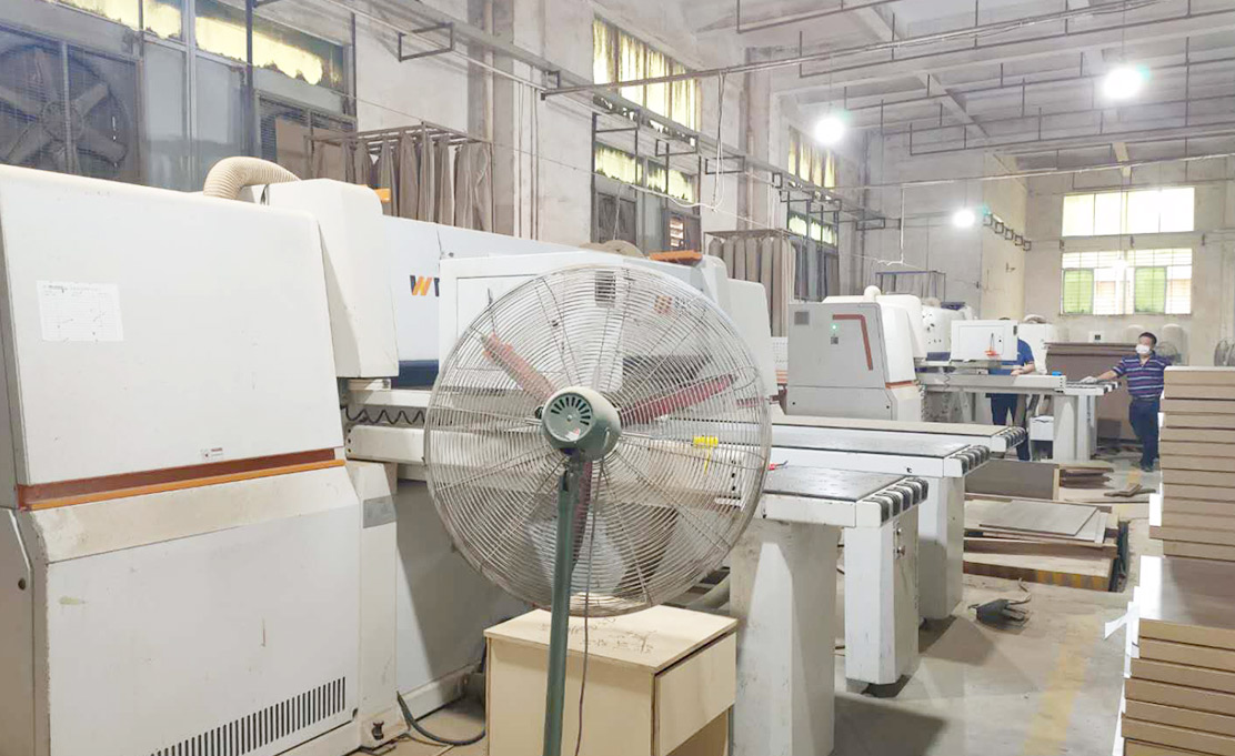 嚴謹的方案設計，為客戶提供更高品質的模具配件